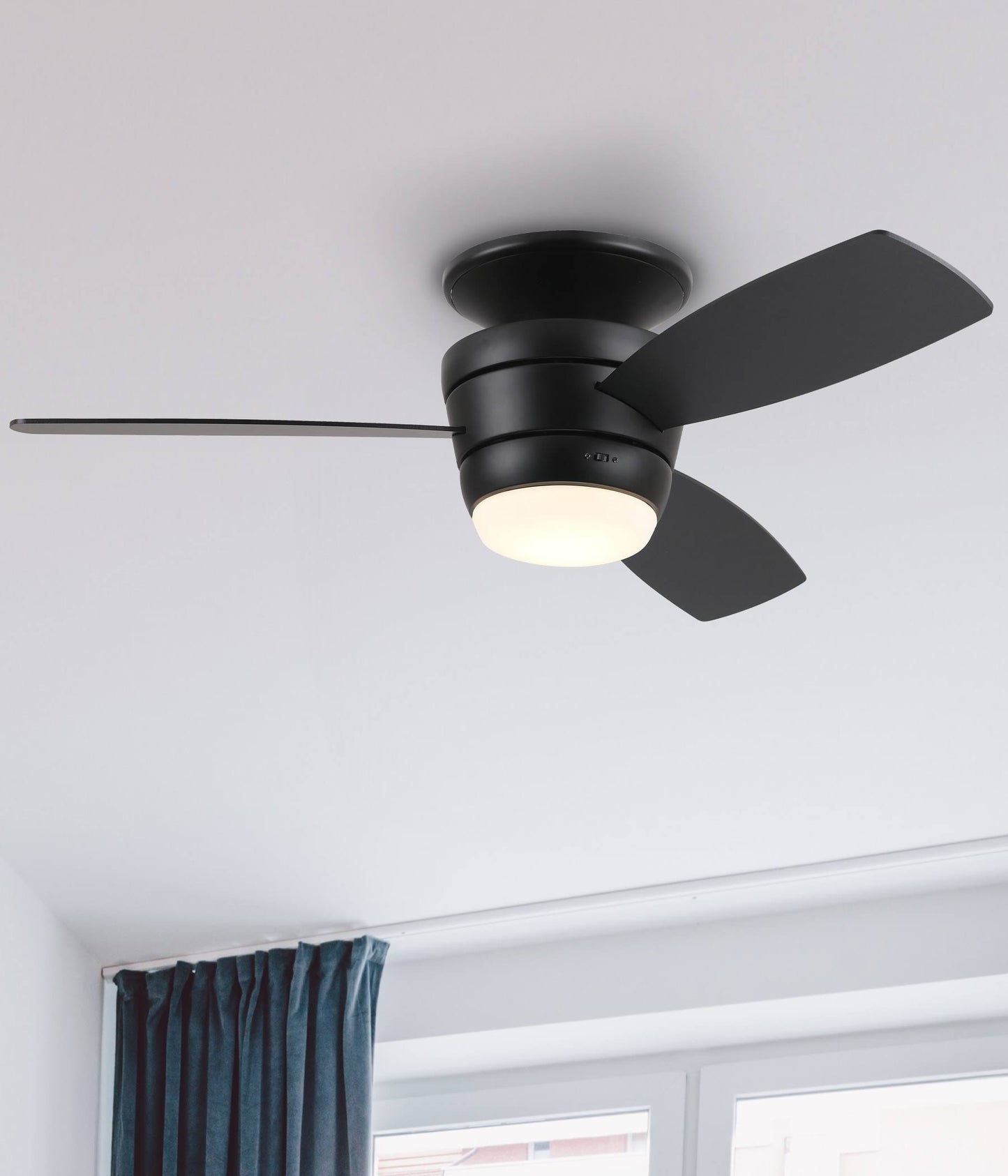 Harbor Breeze Mazon 44-in Black LED Indoor Flush Mount Ceiling Fan with Light Remote (3-Blade) - Product image 1